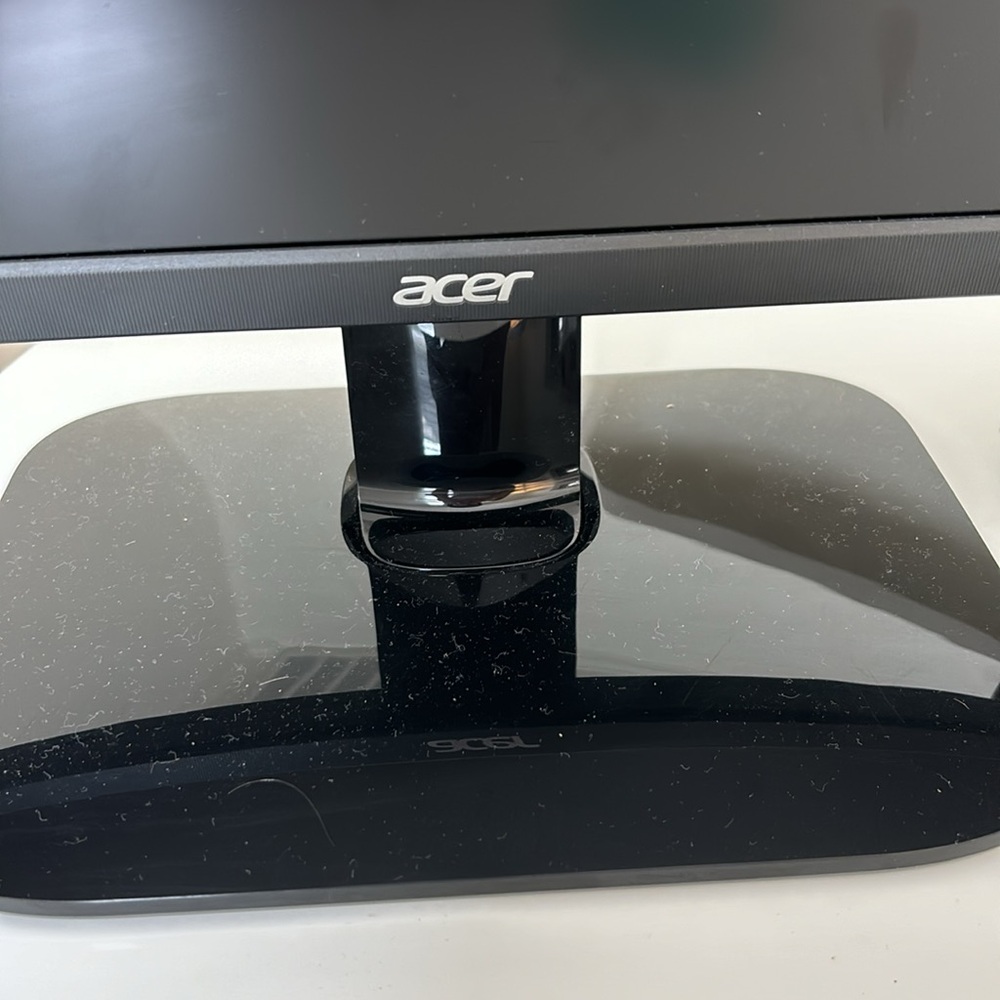 Acer Full Computer HD Monitor - Picture 2 of 3